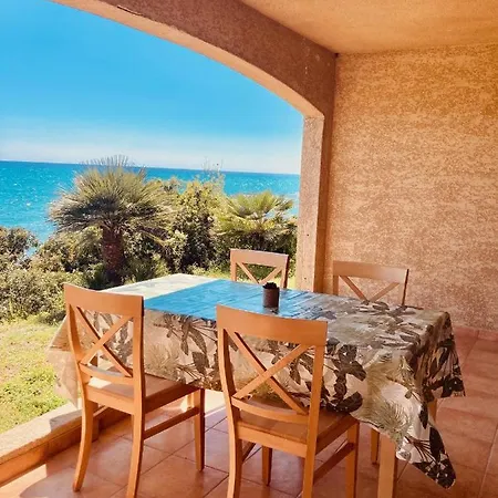 Punta Di Mare, Bord De Apartament